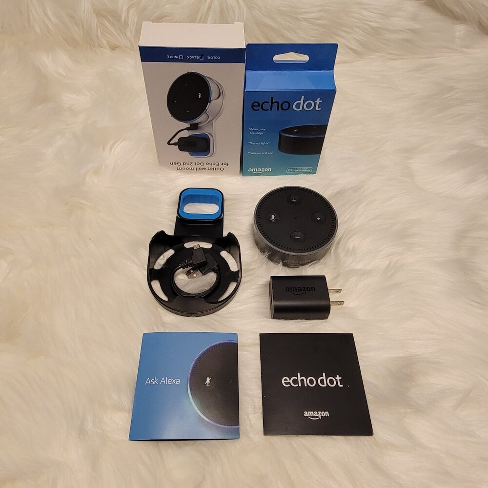 2nd Generation Echo Dot & Wall Mount, Black